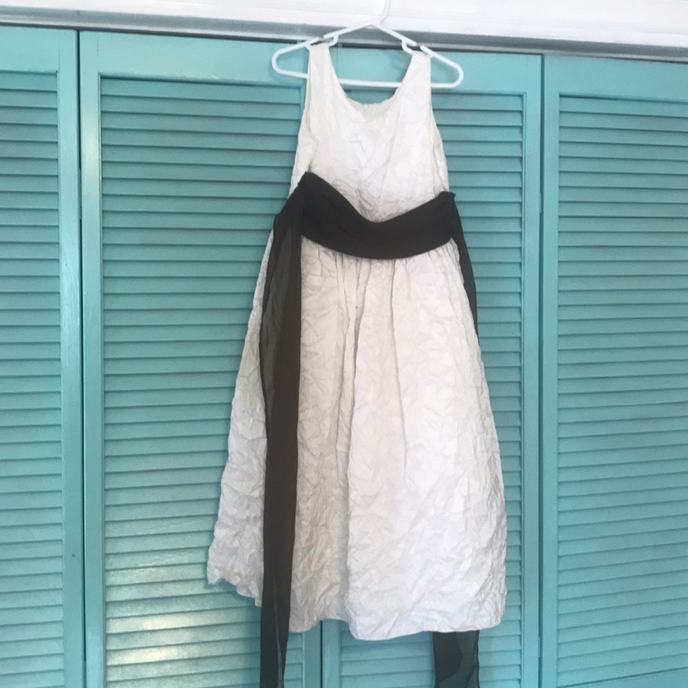 Girls dress